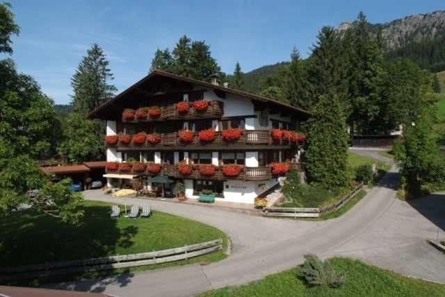 Villa Berger Hof Tannheim Exterior foto